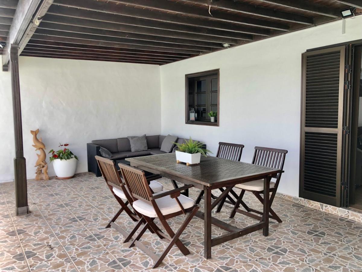 Villa Miriam Тинахо Экстерьер фото