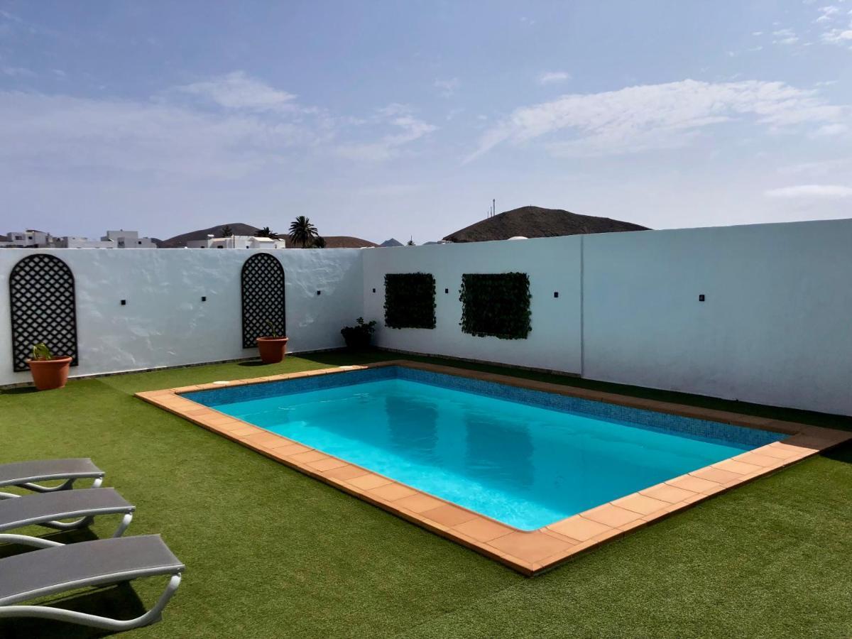 Villa Miriam Тинахо Экстерьер фото
